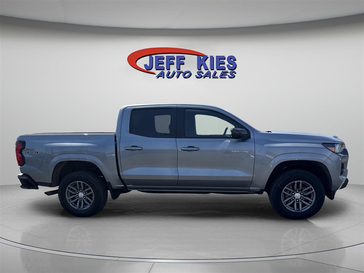Chevrolet Colorado 4WD Crew Cab LT 2024
