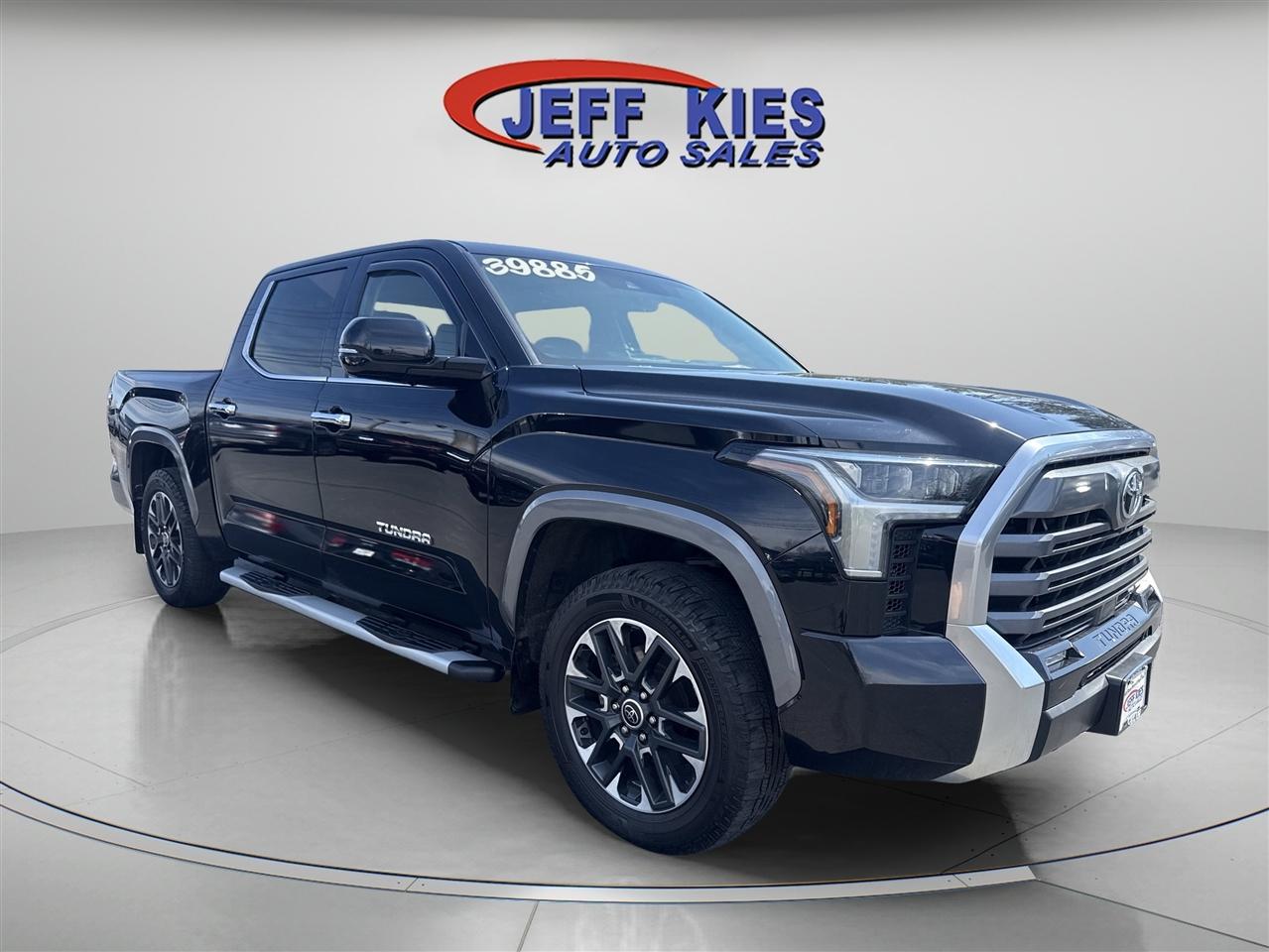 Toyota Tundra 4WD Limited CrewMax 5.5' Bed (Natl) 2023