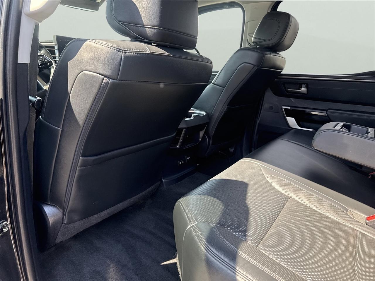 Toyota Tundra 4WD Limited CrewMax 5.5' Bed (Natl) 2023