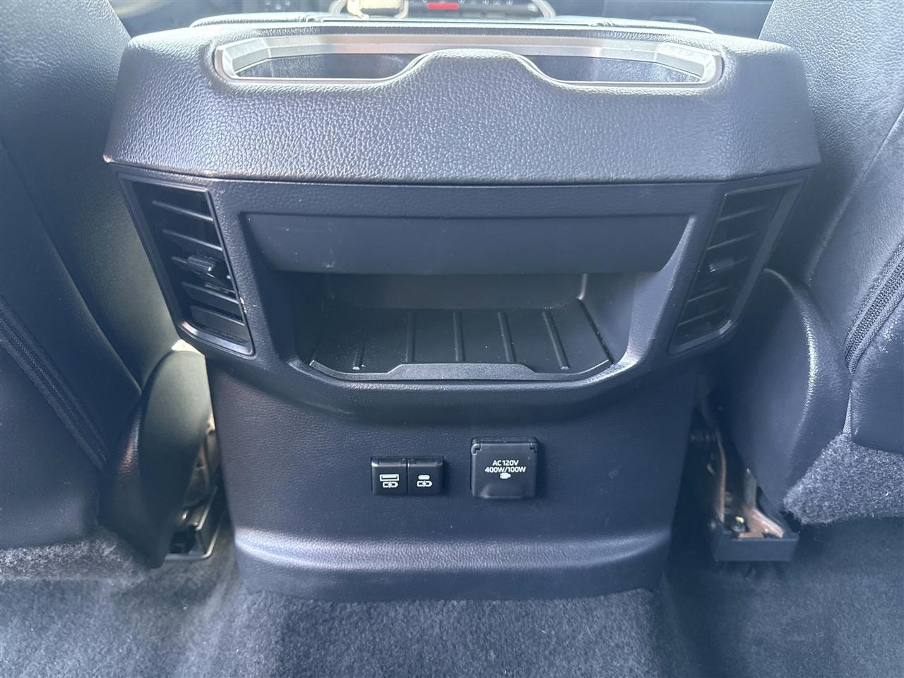 Toyota Tundra 4WD Limited CrewMax 5.5' Bed (Natl) 2023