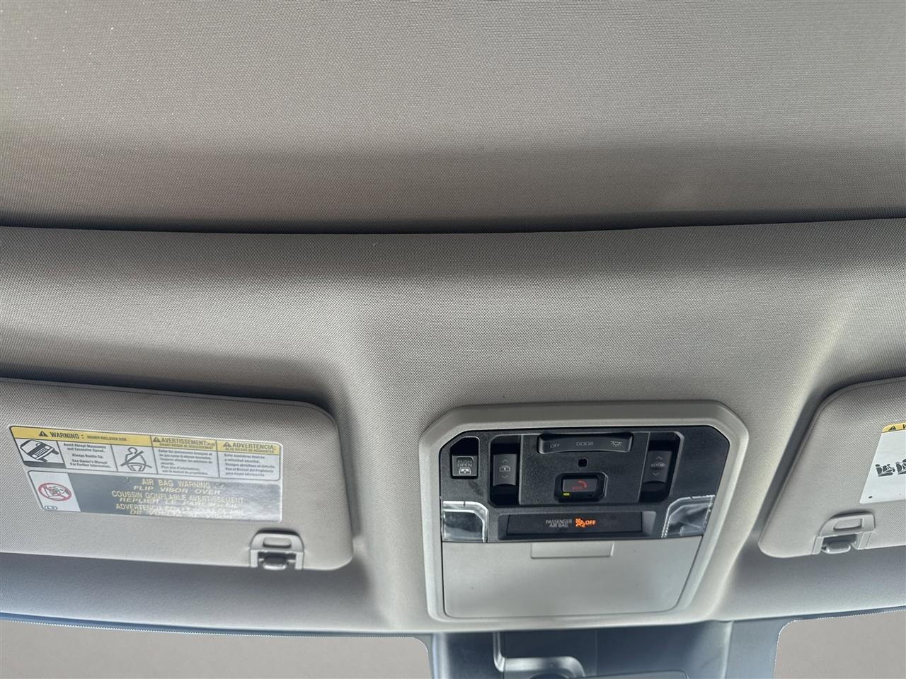 Toyota Tundra 4WD Limited CrewMax 5.5' Bed (Natl) 2023