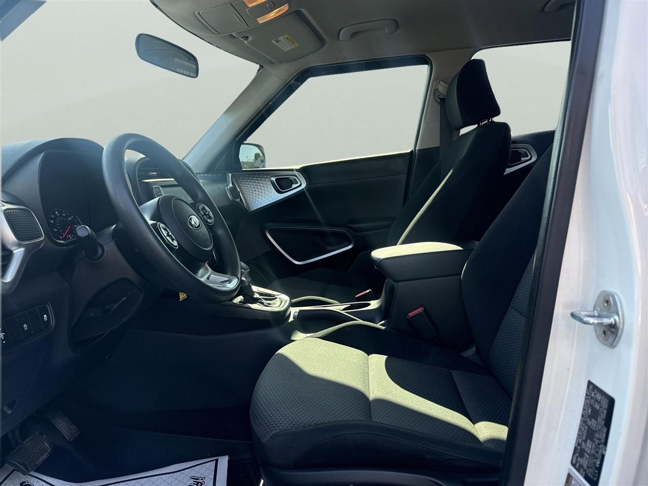 Kia Soul LX IVT 2020