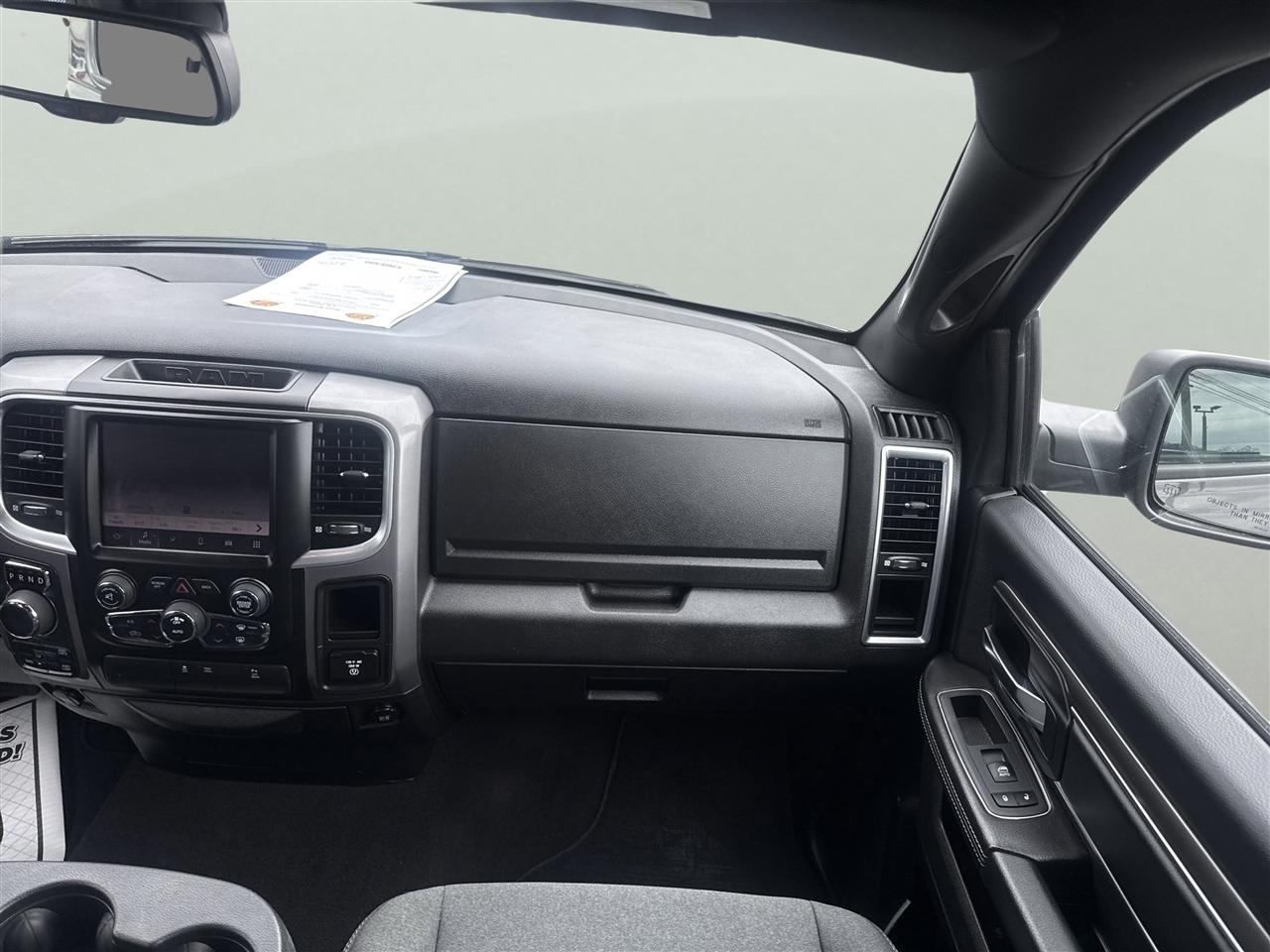 RAM 1500 Classic Warlock 4x4 Quad Cab 6'4" Box 2022