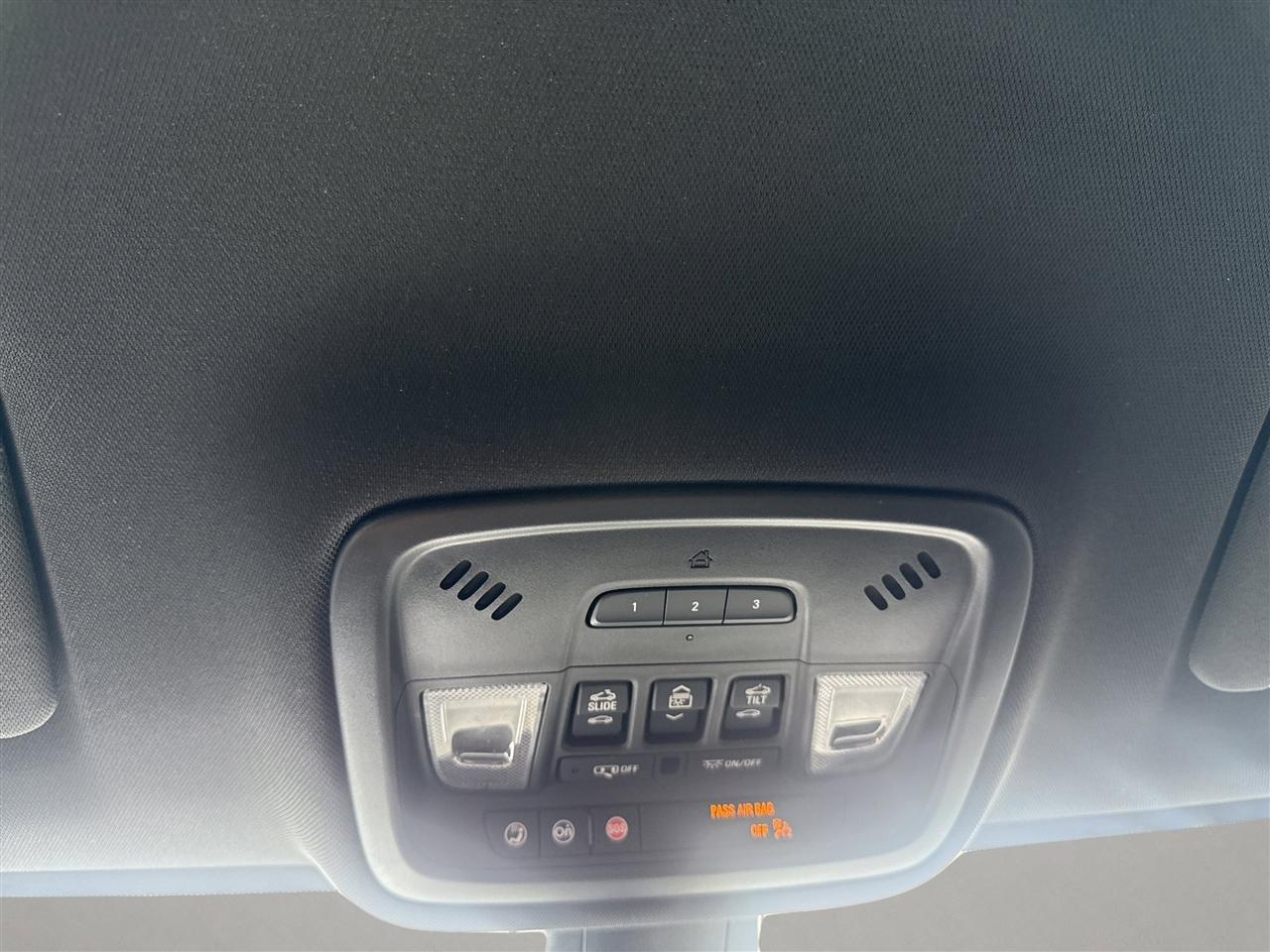 Chevrolet Traverse AWD 4dr High Country 2023