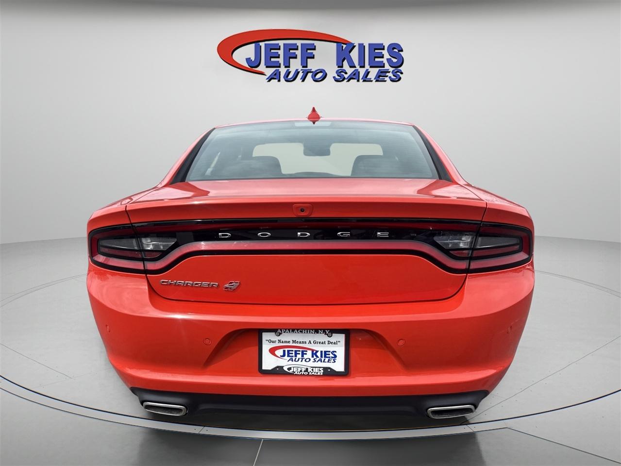 Dodge Charger SXT AWD 2021