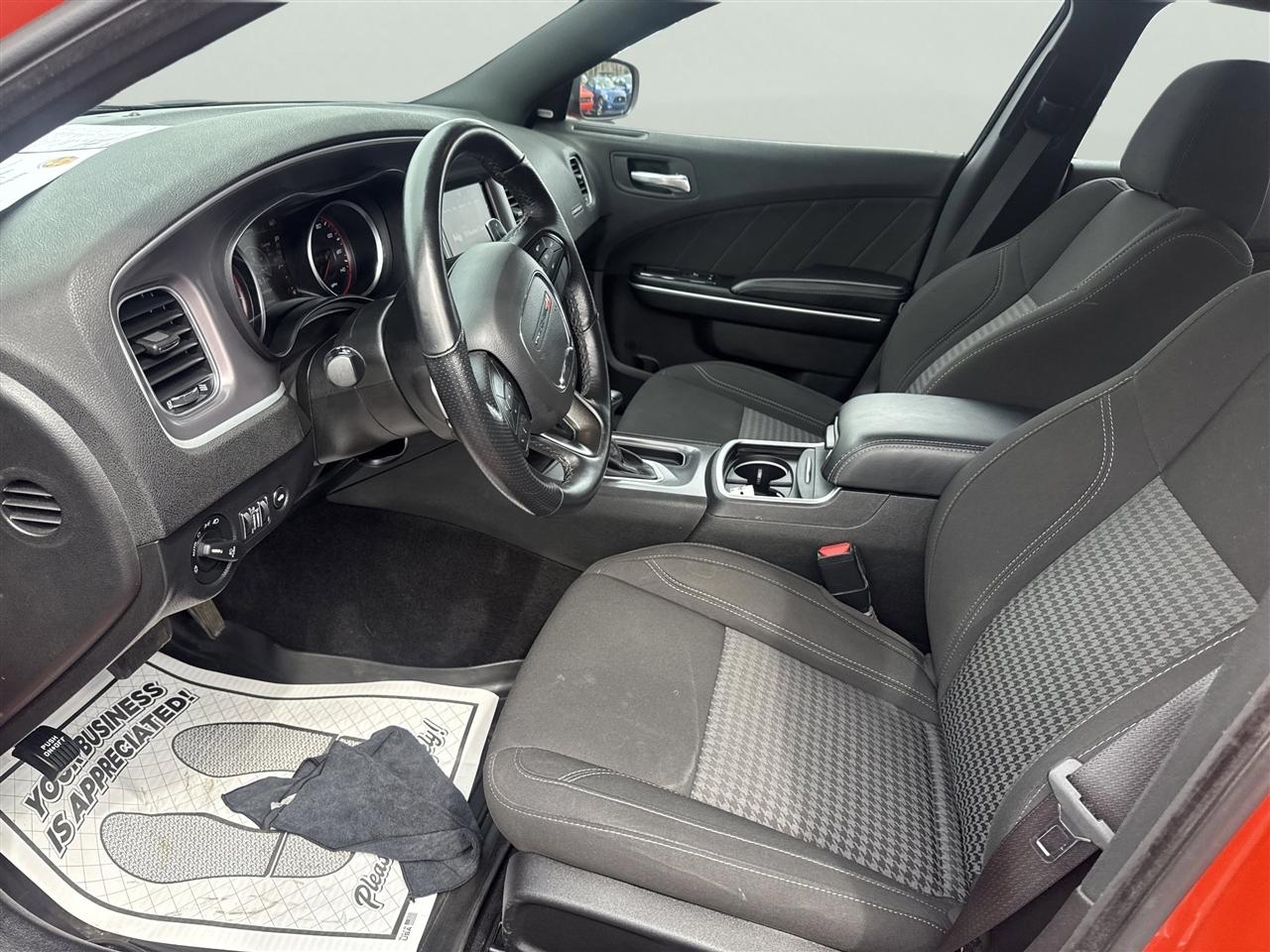 Dodge Charger SXT AWD 2021