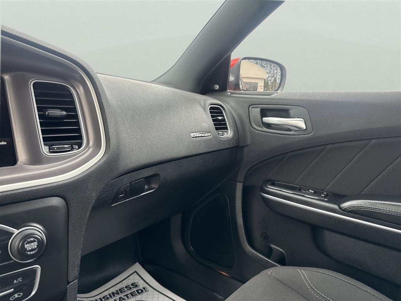 Dodge Charger SXT AWD 2021