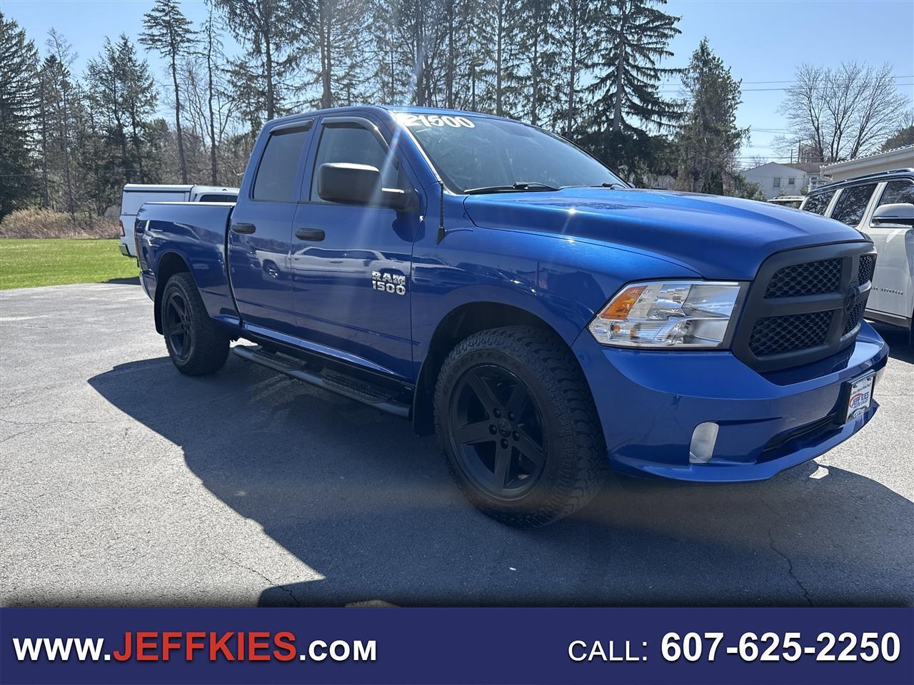 RAM 1500 Express 4x4 Quad Cab 6'4" Box 2018