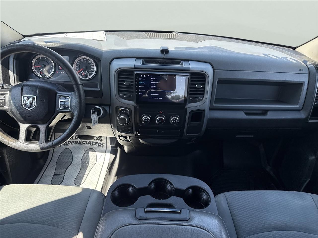 RAM 1500 Express 4x4 Quad Cab 6'4" Box 2018