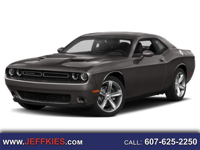 2018 Dodge Challenger SXT Plus RWD