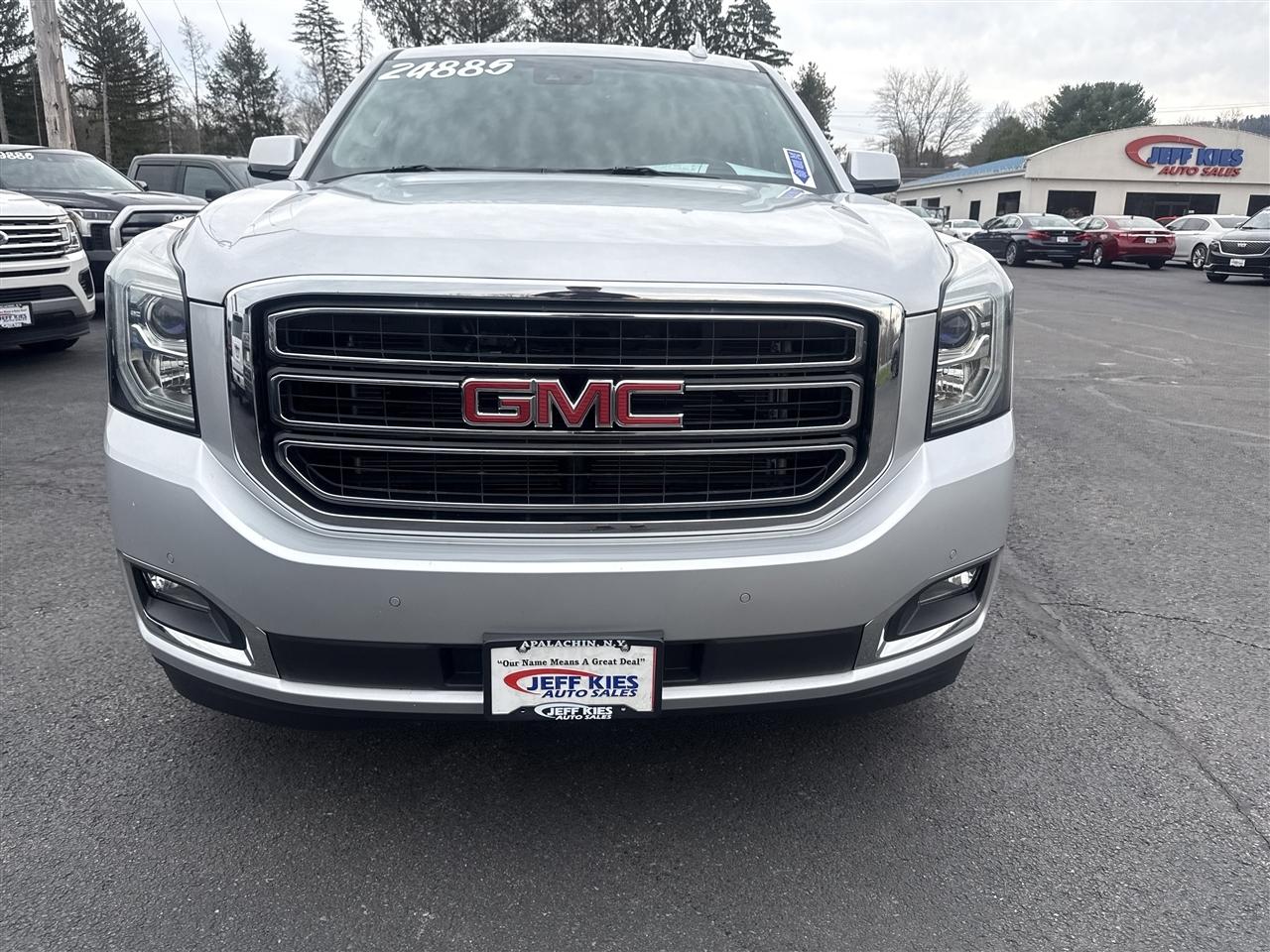 GMC Yukon 4WD 4dr SLT 2017