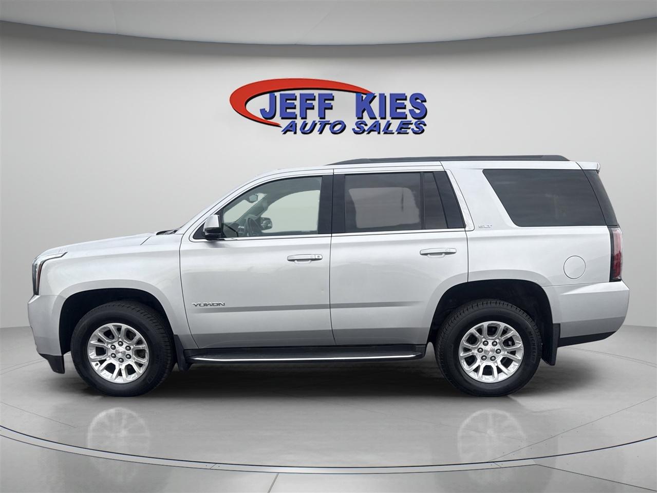 GMC Yukon 4WD 4dr SLT 2017