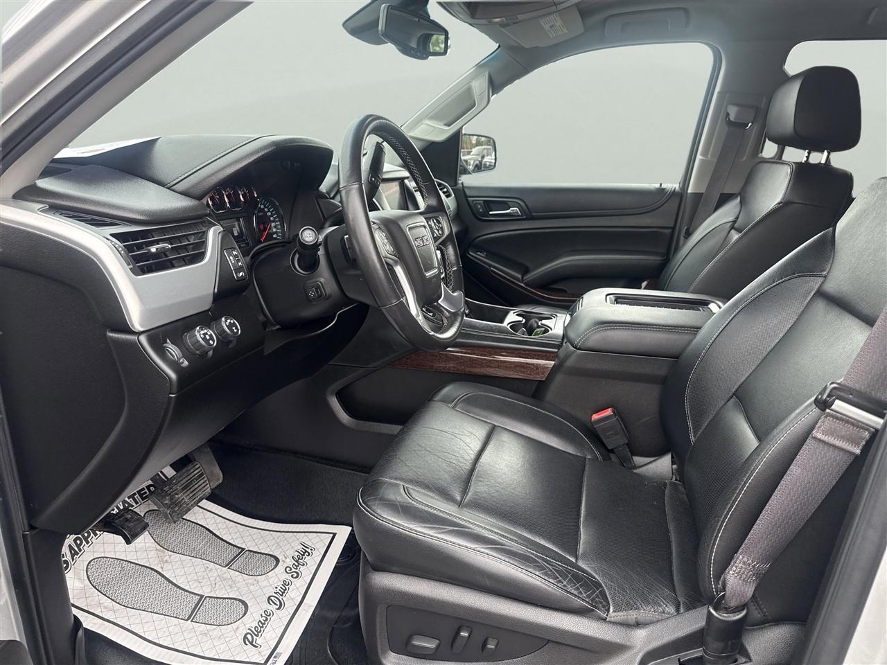 GMC Yukon 4WD 4dr SLT 2017