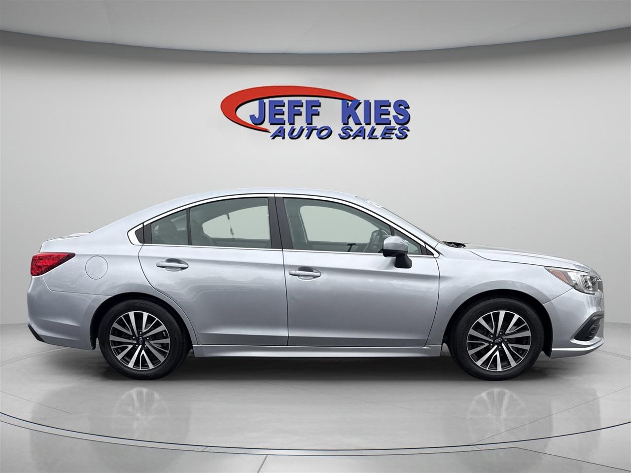 Subaru Legacy 2.5i Premium 2019