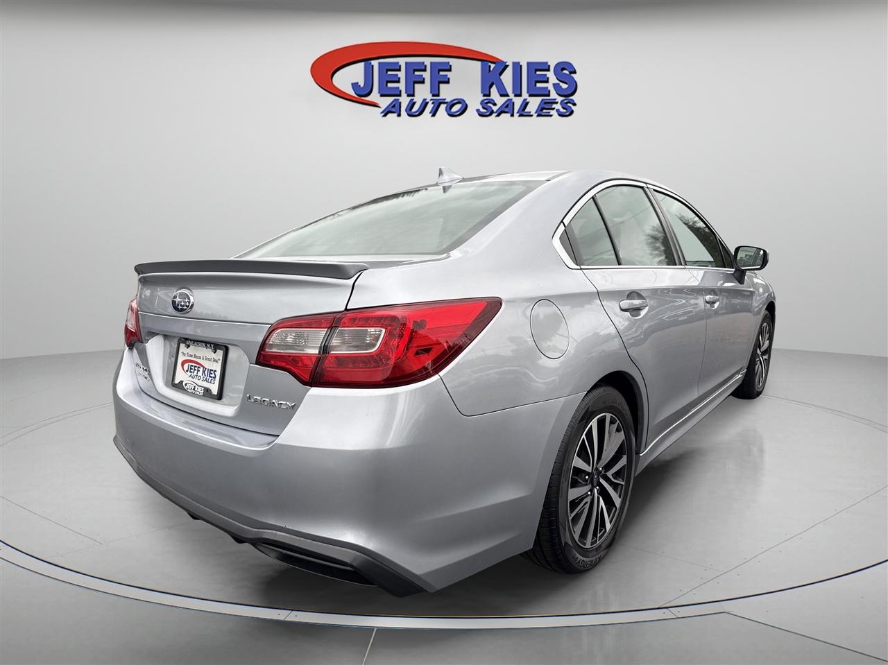 Subaru Legacy 2.5i Premium 2019