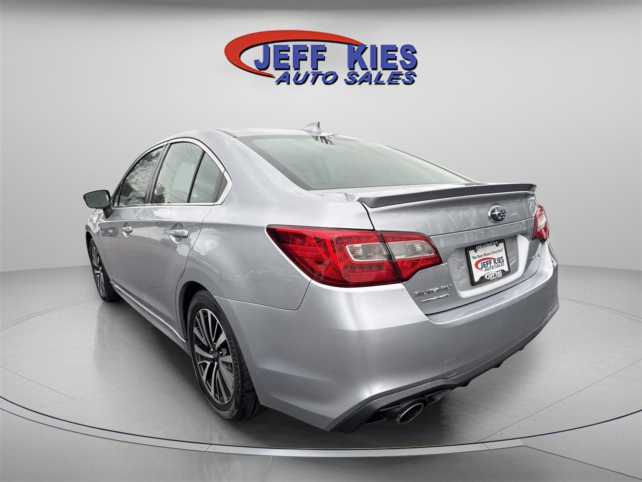 Subaru Legacy 2.5i Premium 2019