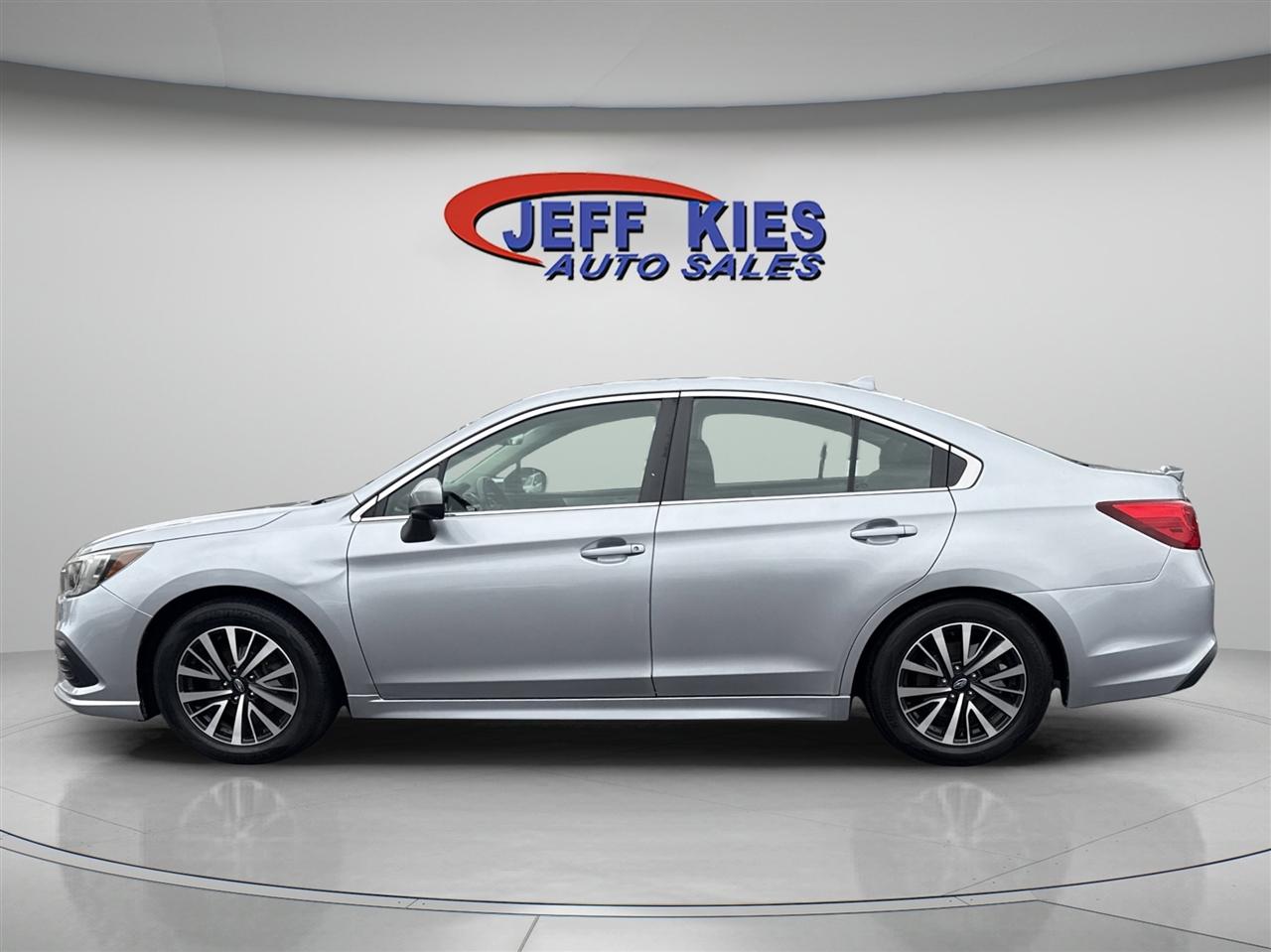 Subaru Legacy 2.5i Premium 2019