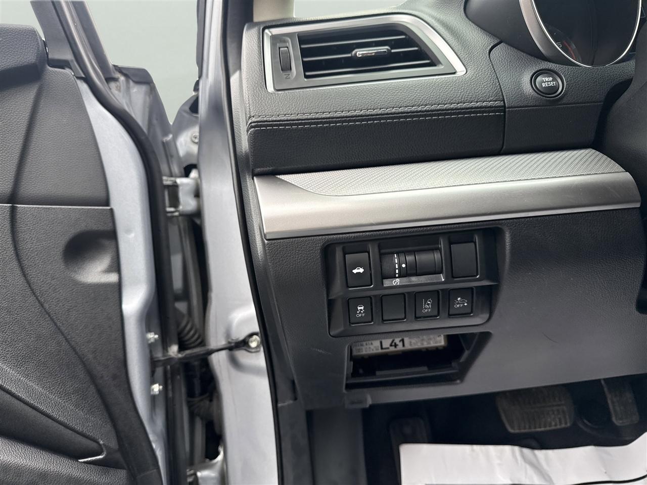 Subaru Legacy 2.5i Premium 2019