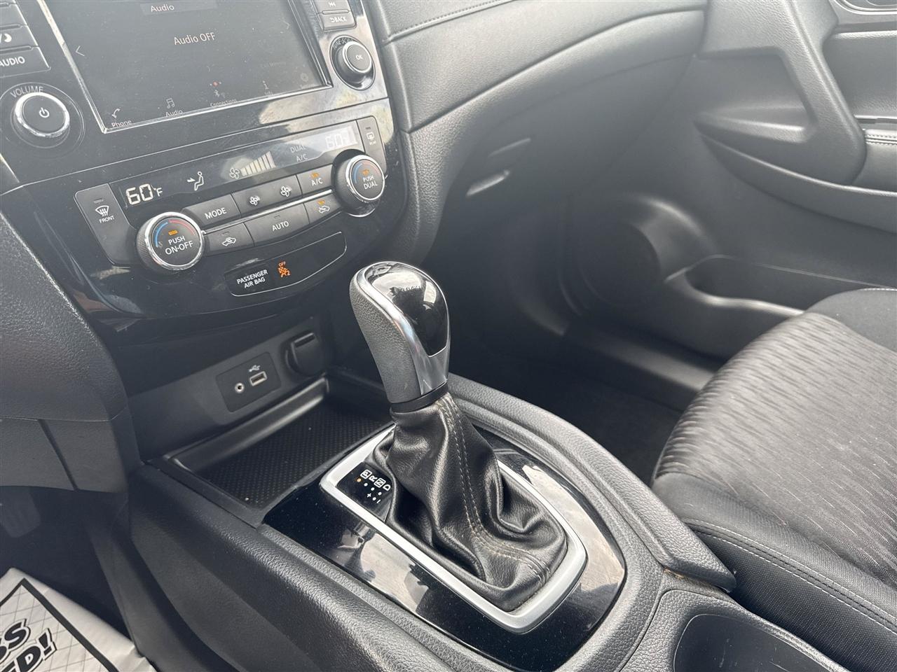 Nissan Rogue AWD SV 2019