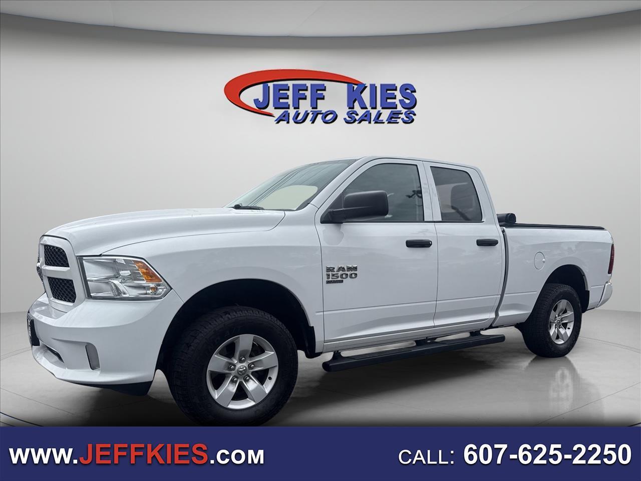 2019 RAM 1500 Classic Express 4x4 Quad Cab 6'4" Box