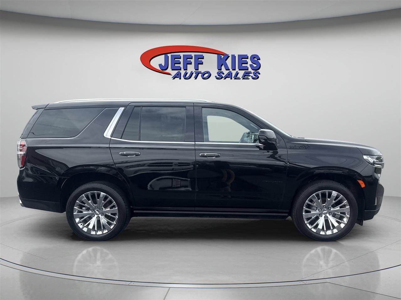 Chevrolet Tahoe 4WD 4dr High Country 2022