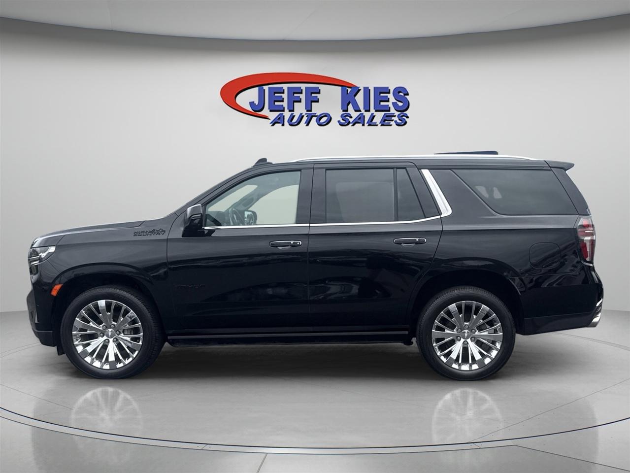Chevrolet Tahoe 4WD 4dr High Country 2022