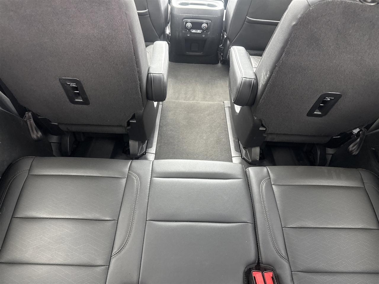 Chevrolet Tahoe 4WD 4dr High Country 2022