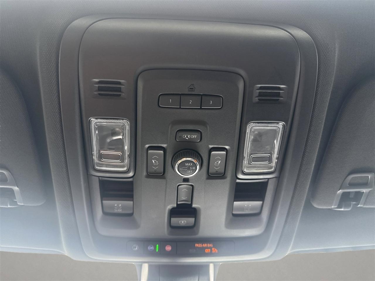 Chevrolet Tahoe 4WD 4dr High Country 2022