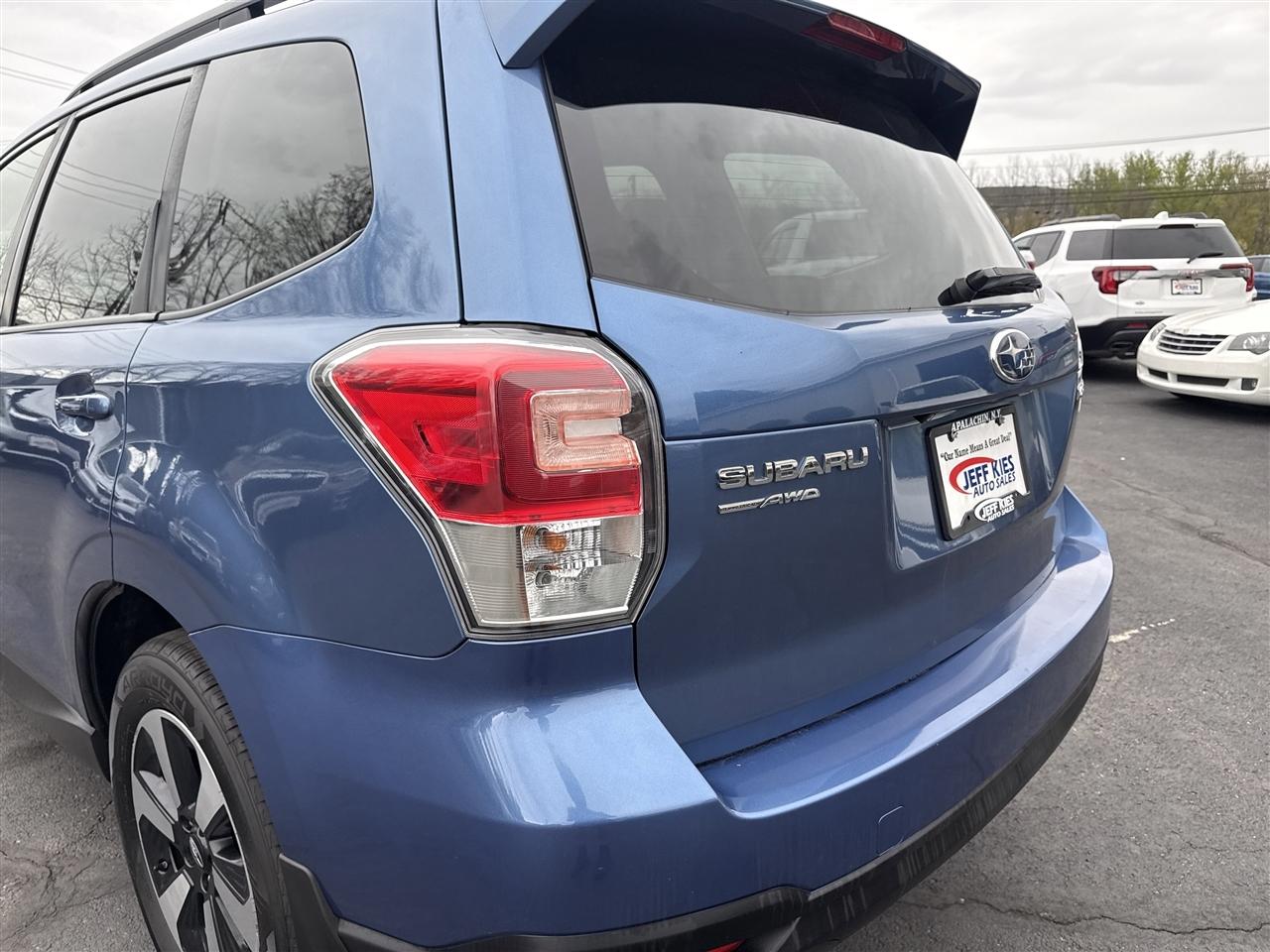 Subaru Forester 2.5i Premium CVT 2017