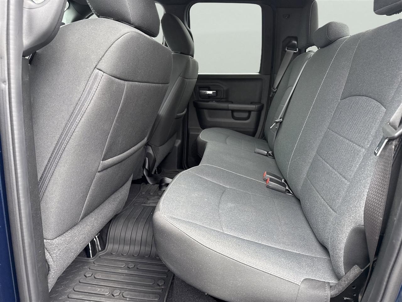 RAM 1500 Classic Warlock 4x4 Quad Cab 6'4" Box 2021