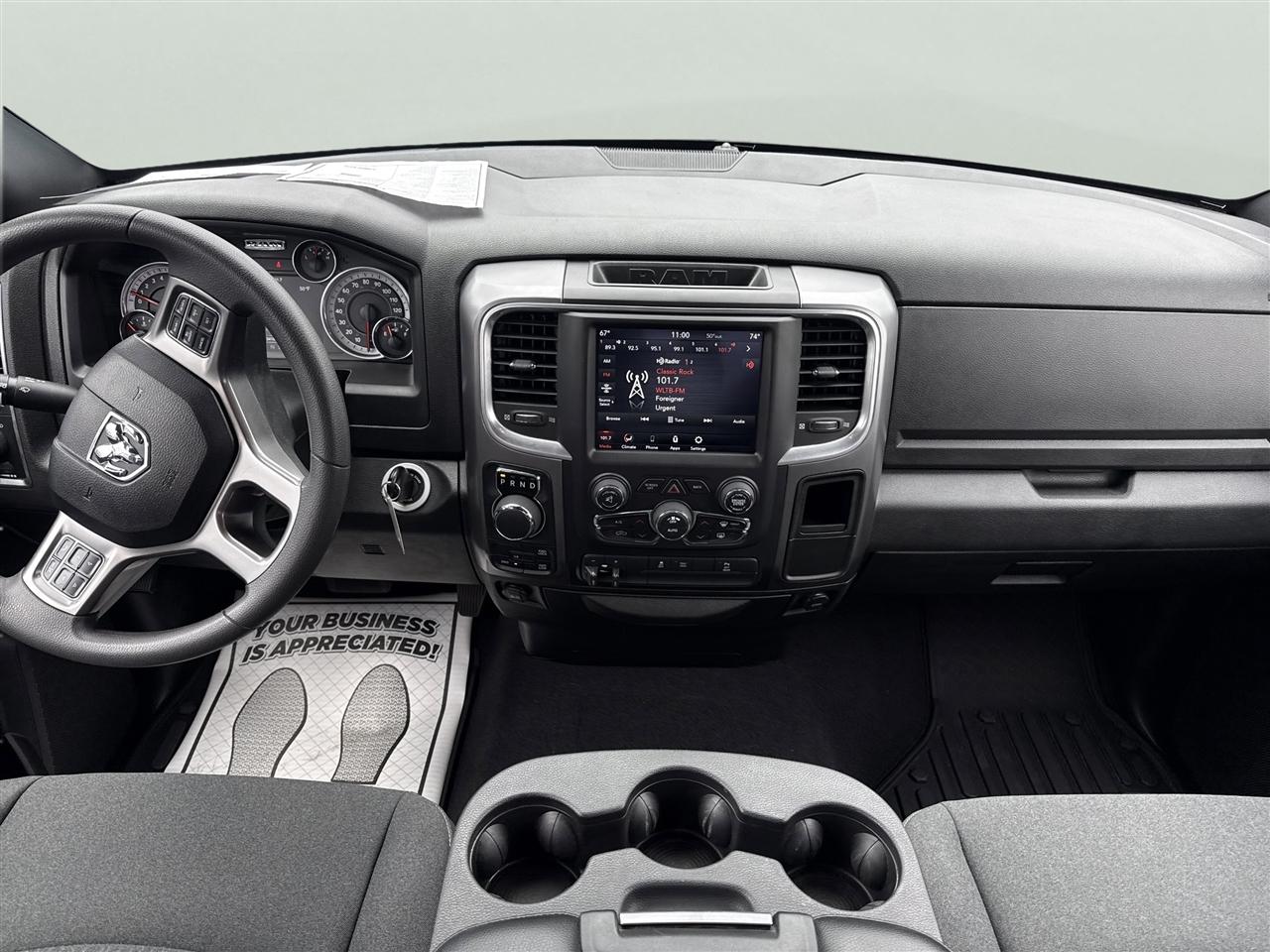 RAM 1500 Classic Warlock 4x4 Quad Cab 6'4" Box 2021