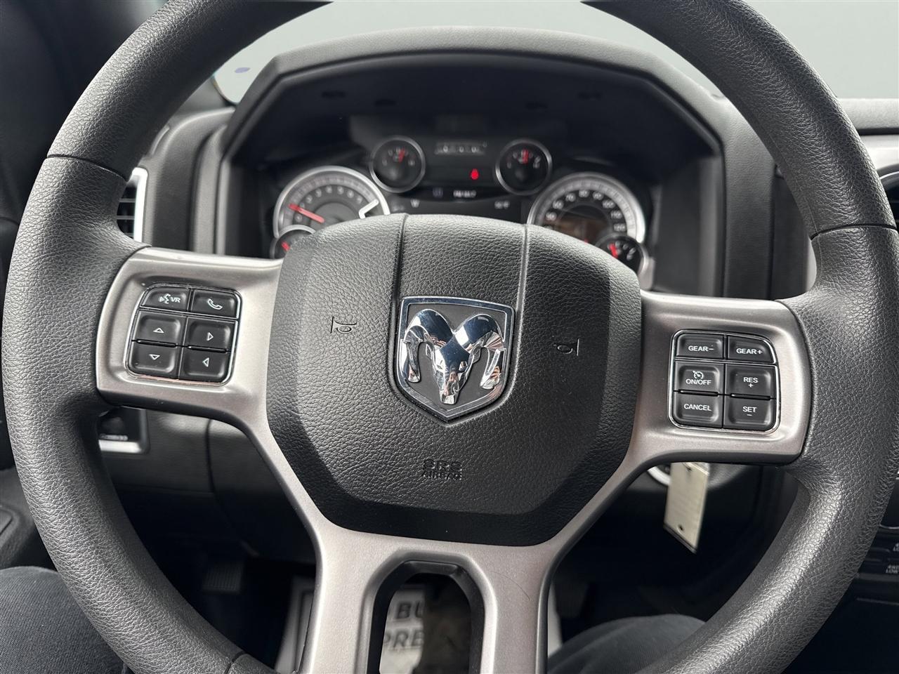 RAM 1500 Classic Warlock 4x4 Quad Cab 6'4" Box 2021