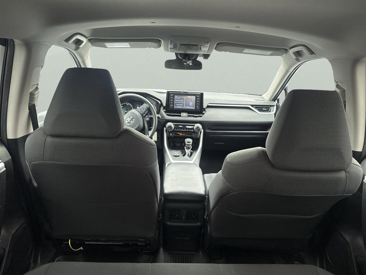 Toyota RAV4 Hybrid LE AWD (Natl) 2019