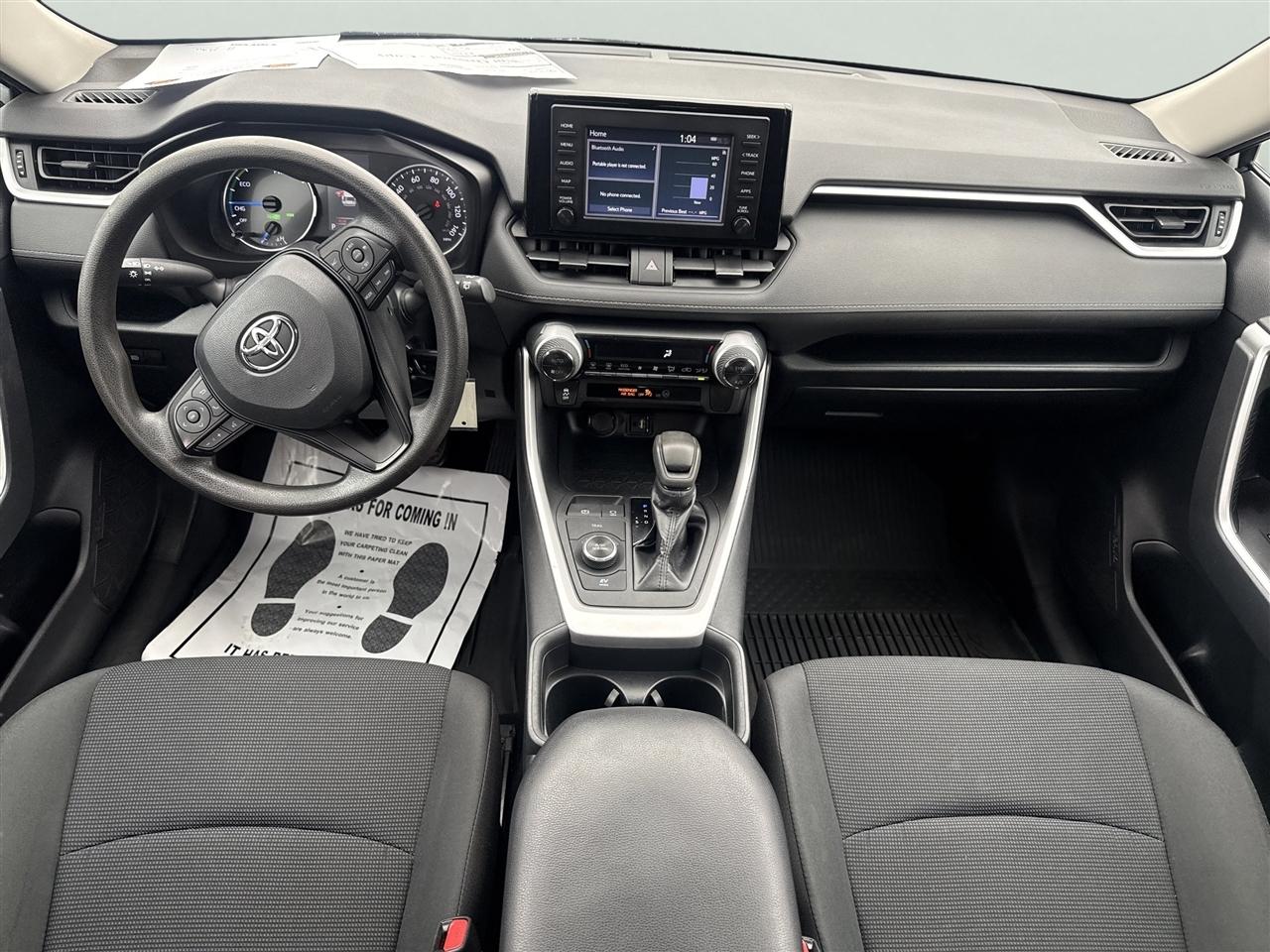 Toyota RAV4 Hybrid LE AWD (Natl) 2019