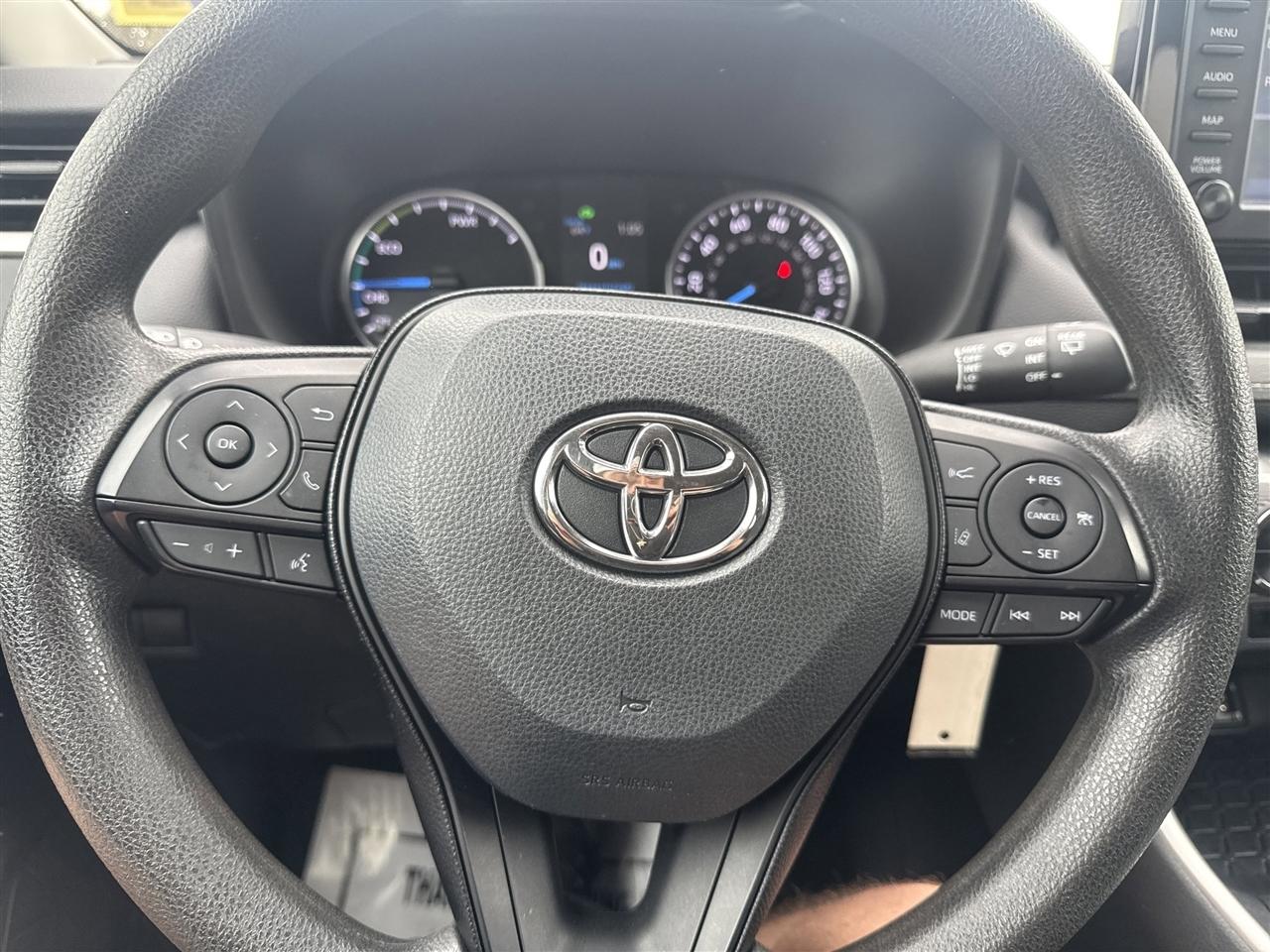 Toyota RAV4 Hybrid LE AWD (Natl) 2019