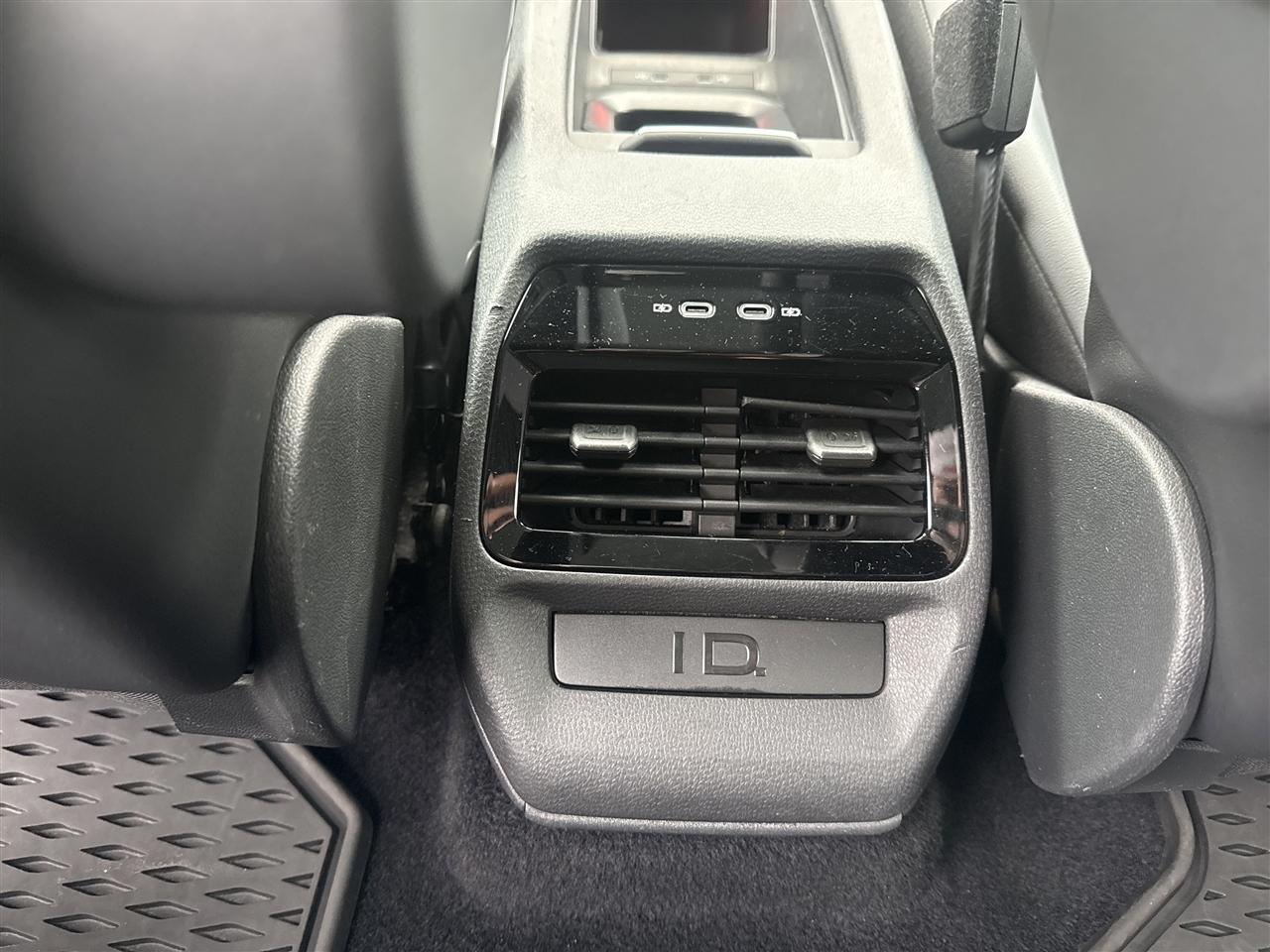 Volkswagen ID.4 Pro S AWD 2022