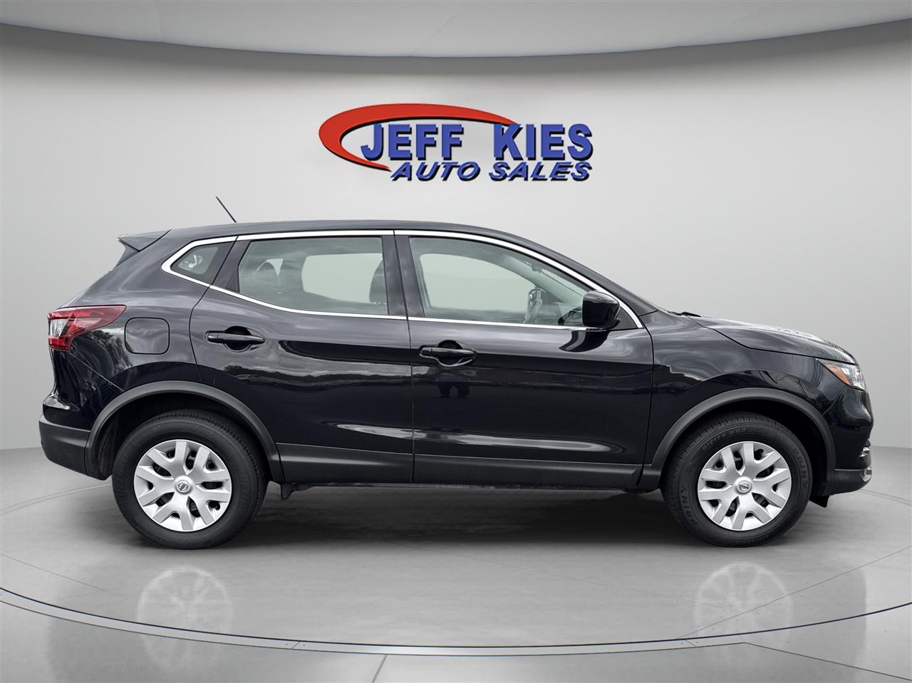 Nissan Rogue Sport FWD S 2020