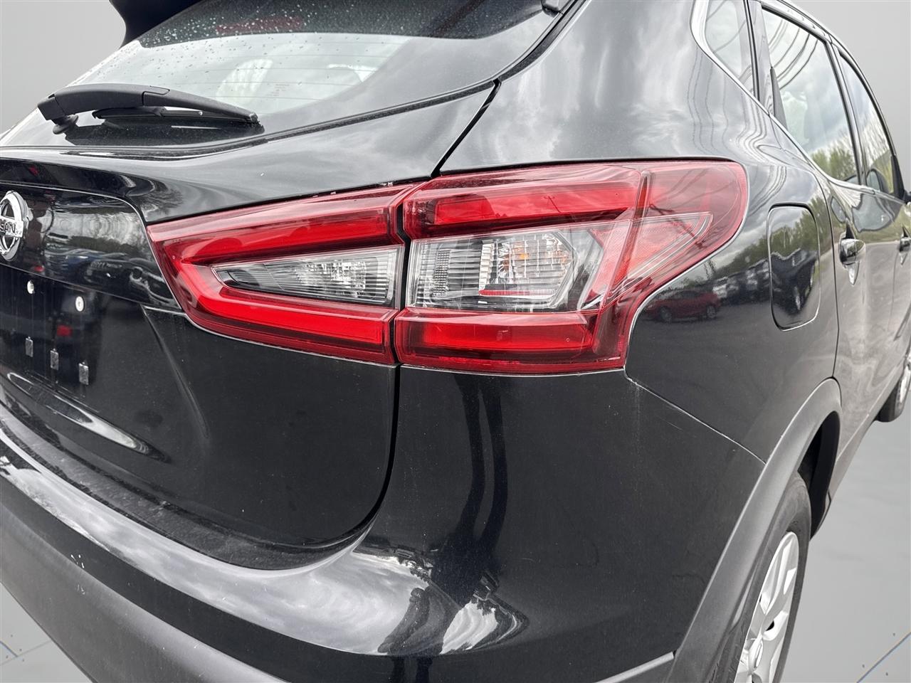Nissan Rogue Sport FWD S 2020