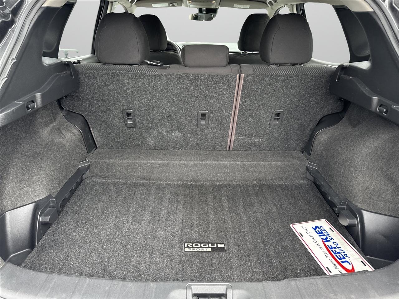 Nissan Rogue Sport FWD S 2020