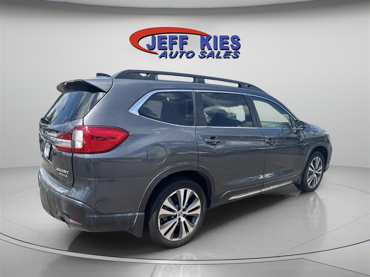 Subaru Ascent Limited 8-Passenger 2022