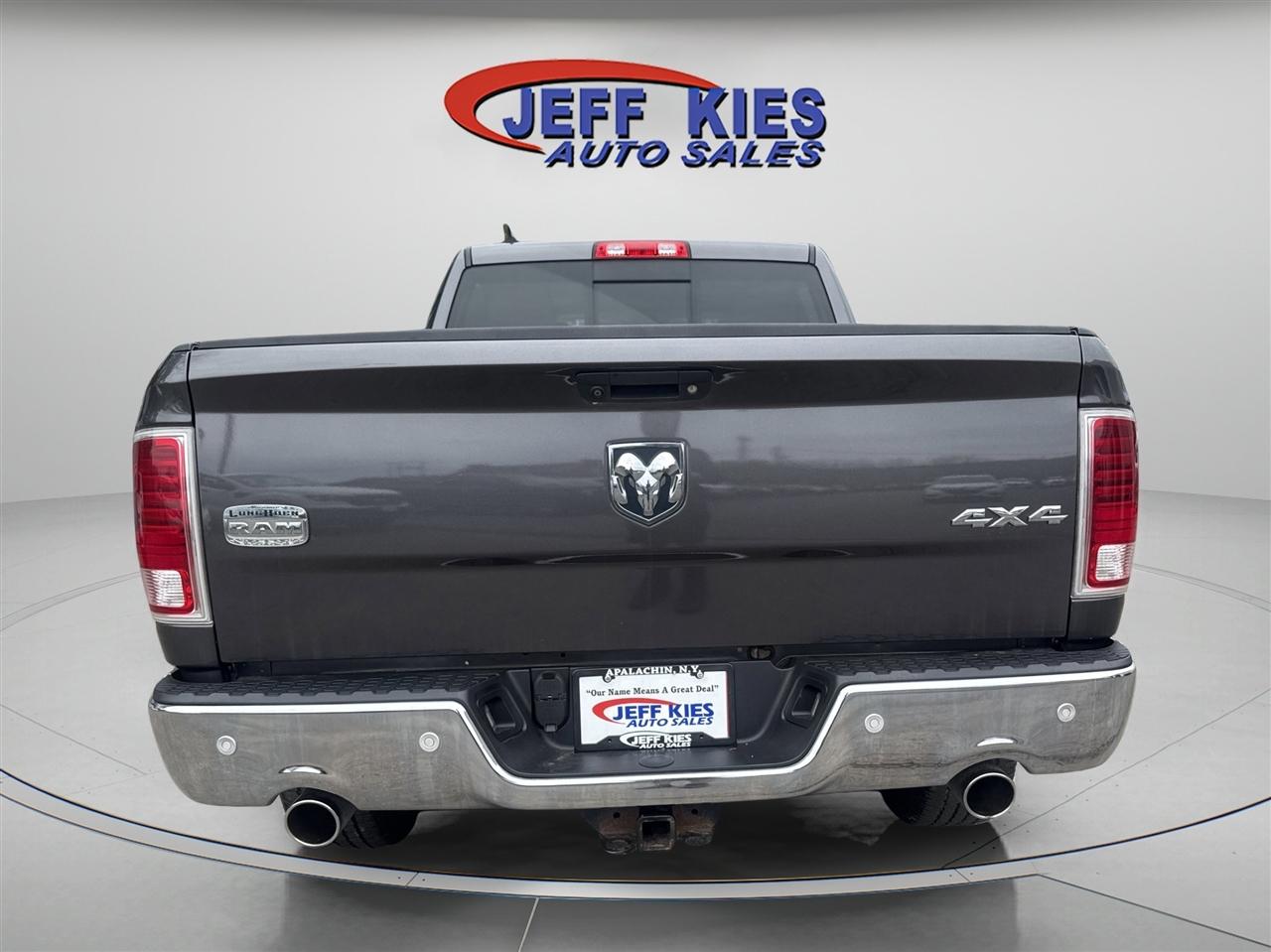 RAM 1500 Longhorn 4x4 Crew Cab 6'4" Box 2017