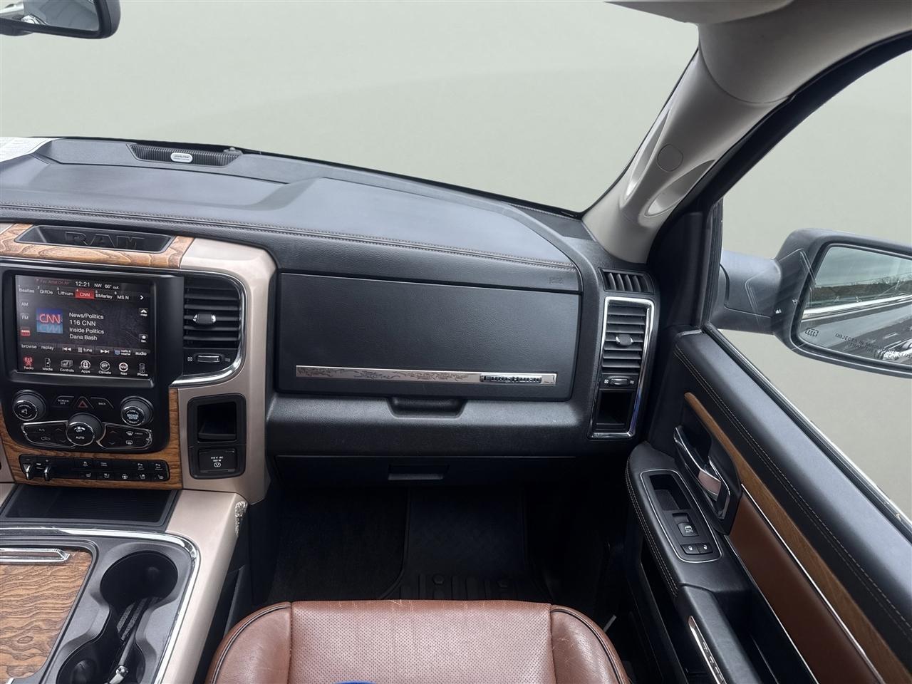 RAM 1500 Longhorn 4x4 Crew Cab 6'4" Box 2017