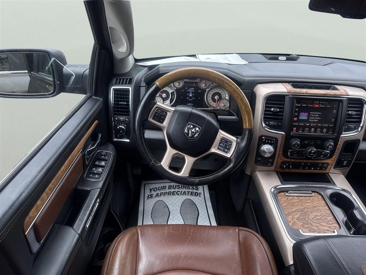 RAM 1500 Longhorn 4x4 Crew Cab 6'4" Box 2017