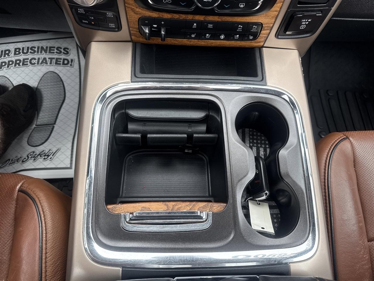 RAM 1500 Longhorn 4x4 Crew Cab 6'4" Box 2017