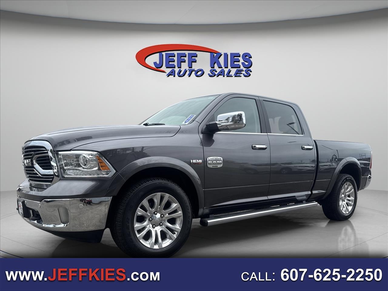 2017 RAM 1500 Longhorn 4x4 Crew Cab 6'4" Box