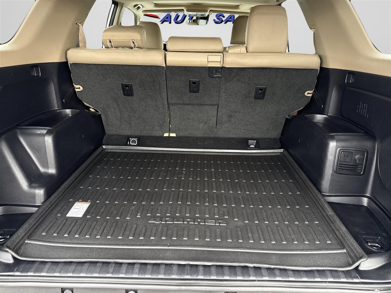 Toyota 4Runner Limited 4WD (Natl) 2022
