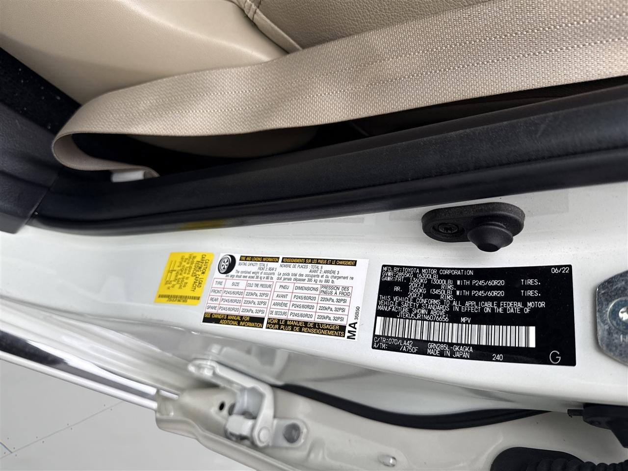 Toyota 4Runner Limited 4WD (Natl) 2022
