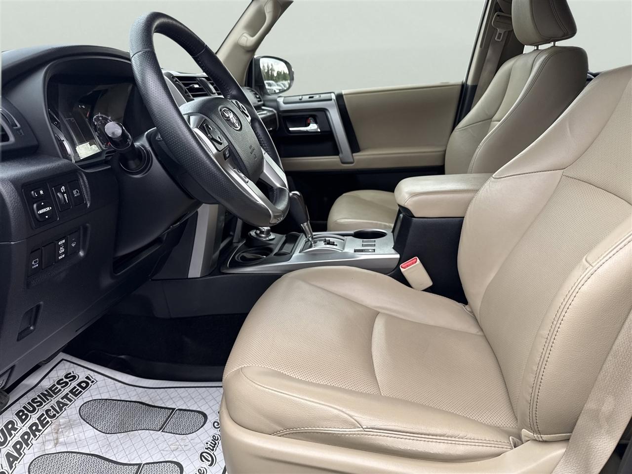 Toyota 4Runner Limited 4WD (Natl) 2022