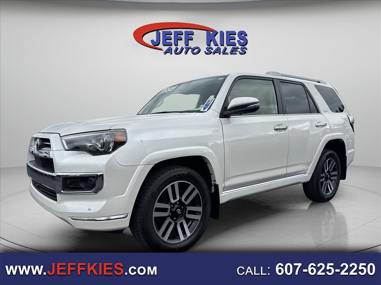 Toyota 4Runner Limited 4WD (Natl) 2022