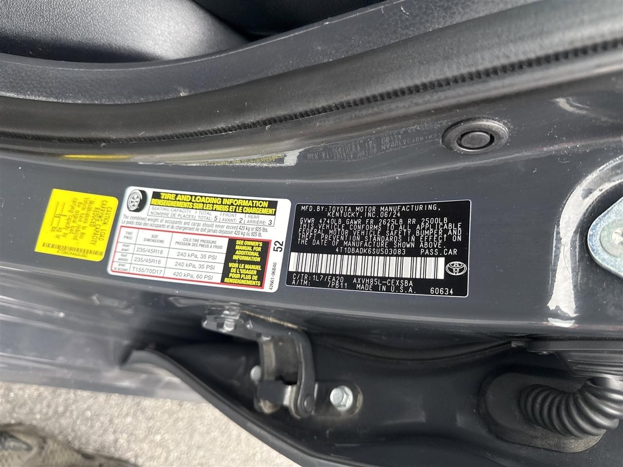 Toyota Camry XLE AWD (Natl) 2025